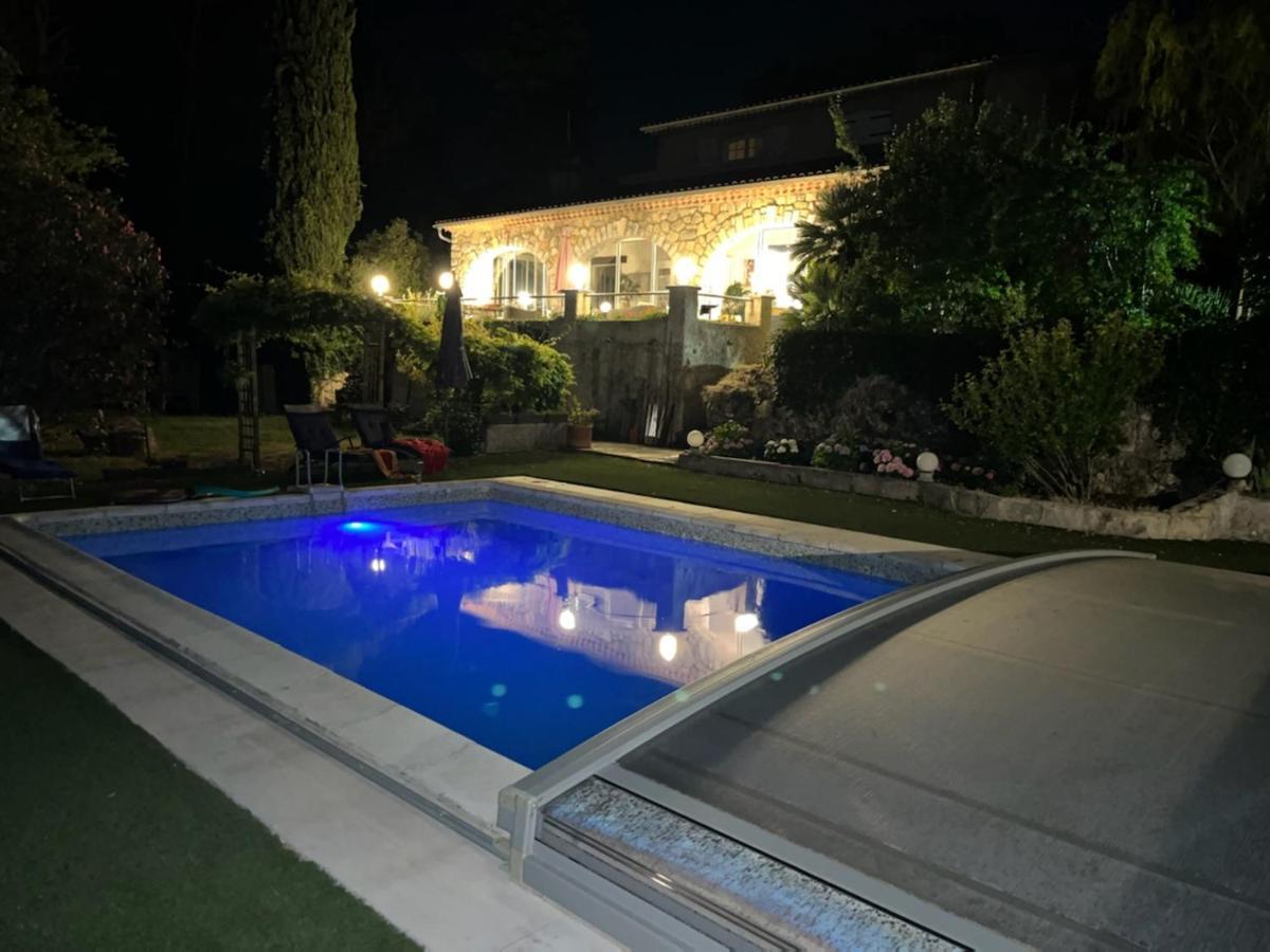 Sous Les Oliviers Hotel Tourrettes Buitenkant foto